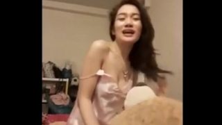 Hot asian on cam