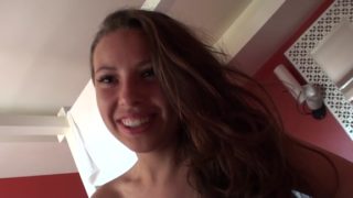 Hot wet girlfriend in shower fuck