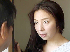 Japanese Unfaithful Wife Fucks With Lovers While Husband Not Home