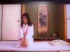 [AUKG-221] CUCKOLDING BEAUTIFUL MATURE WOMAN LESBIAN RA