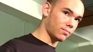 Hot Hunk Masturbates Before Warm Cumshot