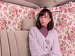 21L-030-002-Affair sex by picking up a first-class celebrity mature woman