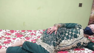 Dever ny Indian Desi Bhabhi ki Chod Chod k Chut Phar Di Clear Hindi Audio